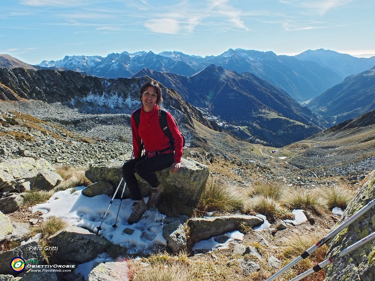36 Vista sul vallone salito da Foppolo.JPG